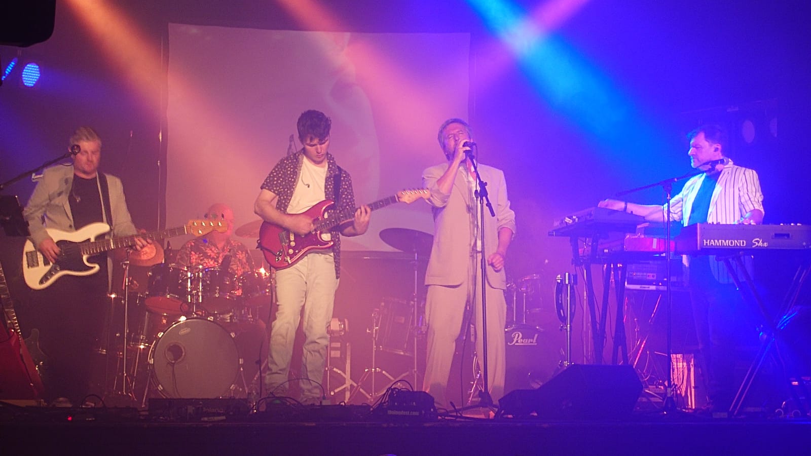 WhatsApp%20Image%202025 05 01%20at%2022.19.20.jpeg